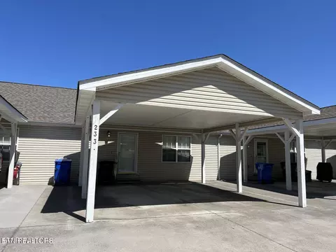 233 Olympia Dr, Alcoa, TN 37701
