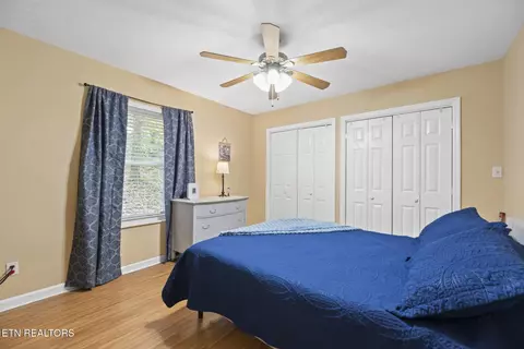 Bedroom - 709 Sharp St, Clinton, TN 37716 photo 1 of 4