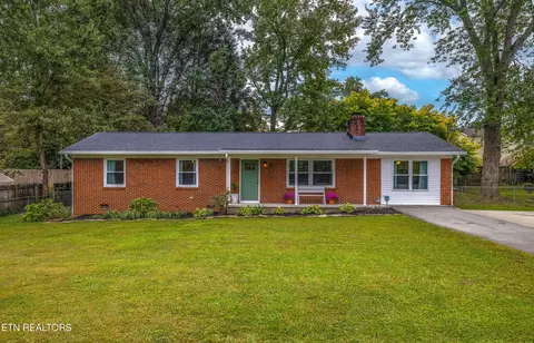 6106 Lilywood Lane Ln, Knoxville, TN 37921