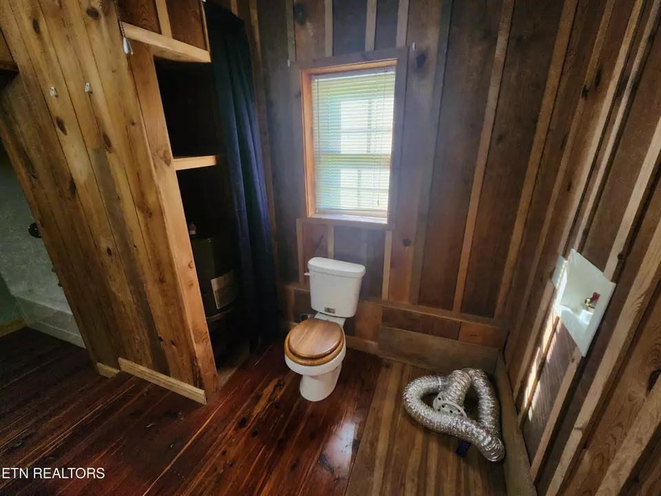 Bath - 835 Nance Rd, Rutledge, TN 37861 photo 3 of 3