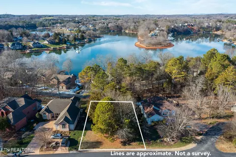 313 Gadusi Ln, Loudon, TN 37774