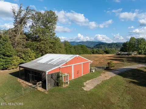 6051 Lindrick Ln, Maryville, TN 37801