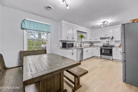 Kitchen - 8114 Sharp Rd, Powell, TN 37849 photo 1 of 3