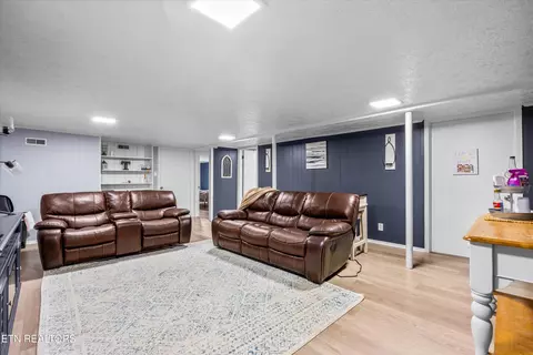Other - 8114 Sharp Rd, Powell, TN 37849 photo 8 of 14