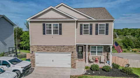 1683 Pebblestone Ct, Morristown, TN 37814