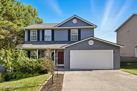 2401 Wadsworth Dr, Knoxville, TN 37921