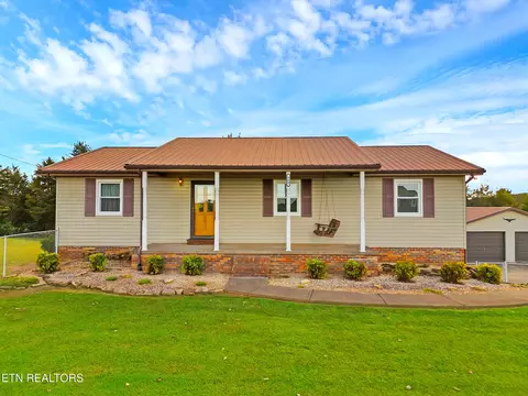 460 W Hills Dr, Mosheim, TN 37818