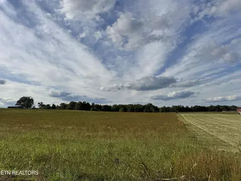 Raymond Rd, Monroe, TN 38573