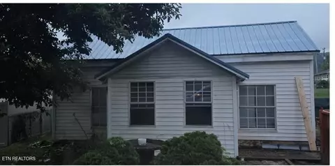 721 N Kingston Ave, Rockwood, TN 37854