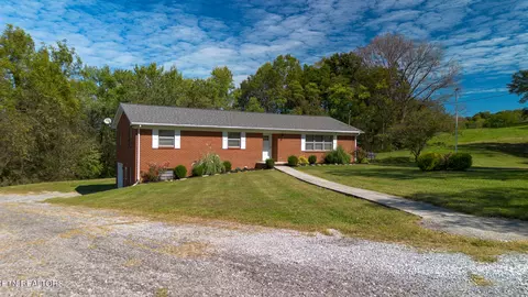 1920 Pine View Dr, New Market, TN 37820
