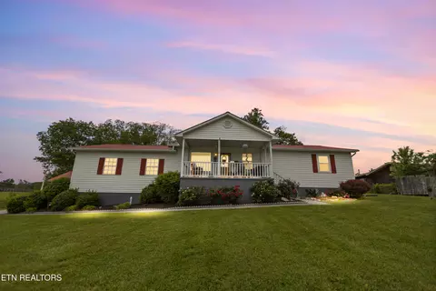 335 SW Brown Dr, Knoxville, TN 37918