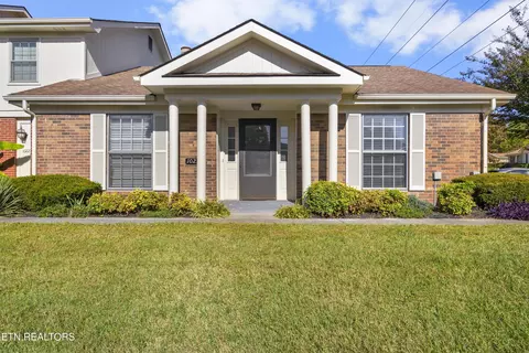 7914 Gleason Dr #1023, Knoxville, TN 37919