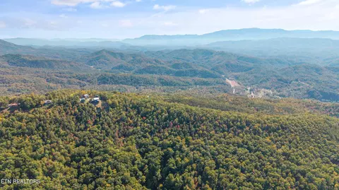Off Sharp Road/shell Mountain, Sevierville, TN 37876 photo 12