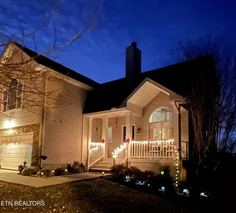 4423 Aylesbury Dr, Knoxville, TN 37918