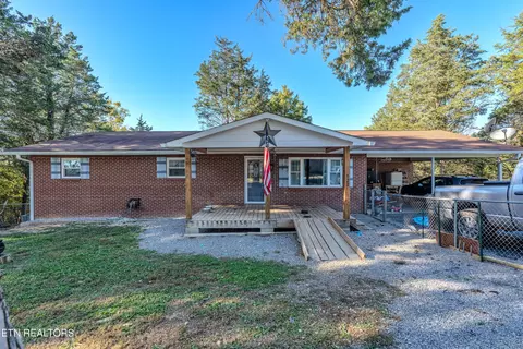 122 Shelby Loop, New Tazewell, TN 37825