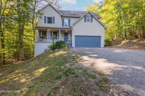 9989 Martha Knight Cir, Knoxville, TN 37932