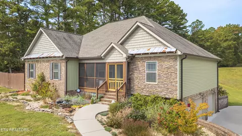 6660 SE Dalton Pike, Cleveland, TN 37323