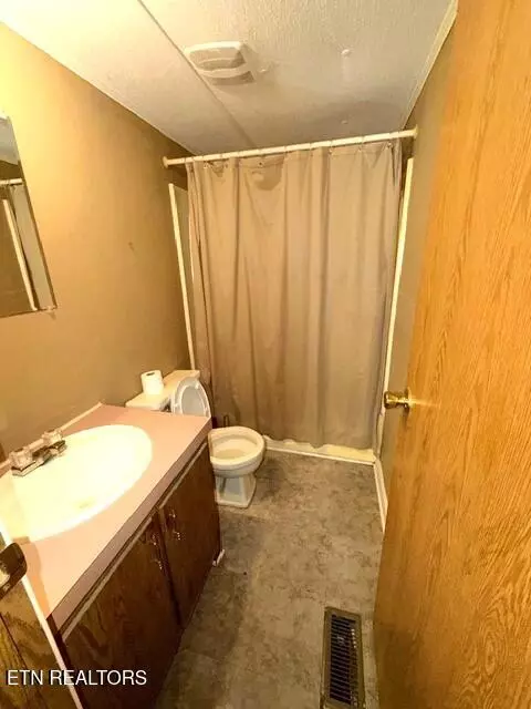 739 Dry Branch Rd, Ewing, VA 24248 photo 41