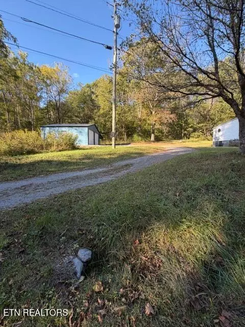 739 Dry Branch Rd, Ewing, VA 24248 photo 50