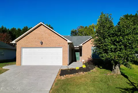 5405 Crooked Pine Ln, Knoxville, TN 37921