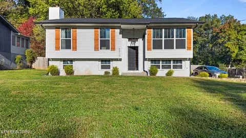 6513 Trousdale Rd, Knoxville, TN 37921