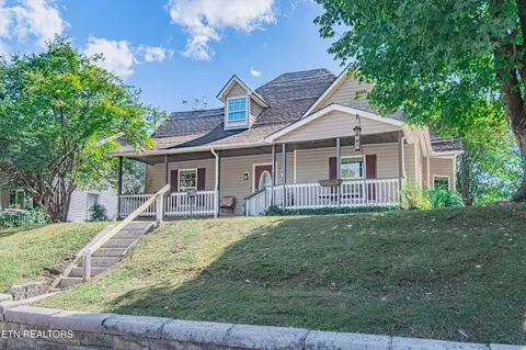 1914 Brown Ave, Knoxville, TN 37917