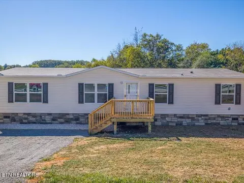 2173 Walnut St, White Pine, TN 37890