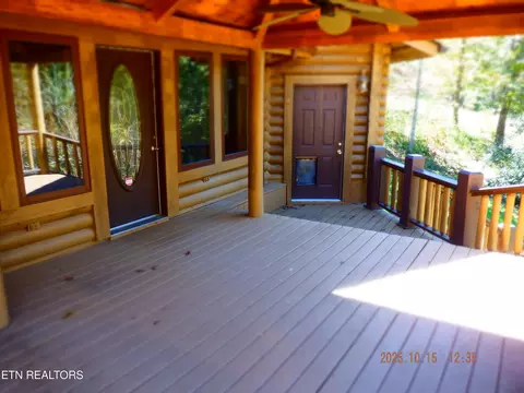 Exterior - 370 Brave Dr, Oneida, TN 37841 photo 11 of 13