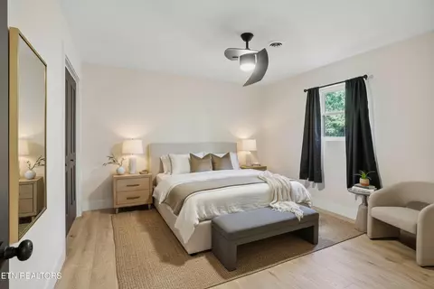 Bedroom - 7358 Circle Point Dr, Talbott, TN 37877 photo 7 of 7