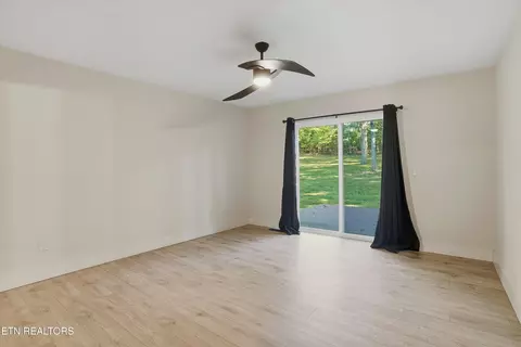 Bedroom - 7358 Circle Point Dr, Talbott, TN 37877 photo 1 of 7
