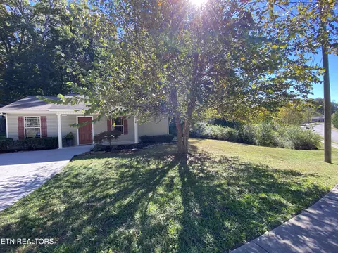 5930 Bearden View Ln, Knoxville, TN 37909
