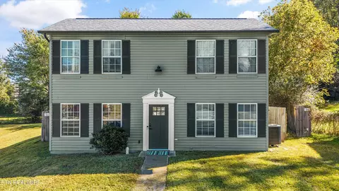 4044 Acorn Dr, Knoxville, TN 37918