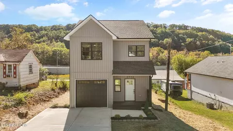 2904 Helen Dr, Knoxville, TN 37918