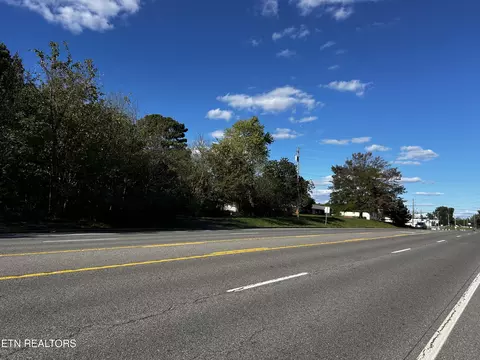 Us-411, Madisonville, TN 37354