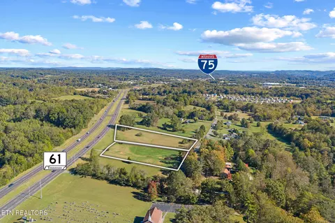 Sinking Springs Rd, Clinton, TN 37716