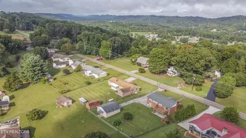 View/Area - 7224 Ridgeview Rd, Corryton, TN 37721 photo 8 of 9