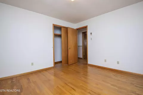 Bedroom - 7224 Ridgeview Rd, Corryton, TN 37721 photo 9 of 12