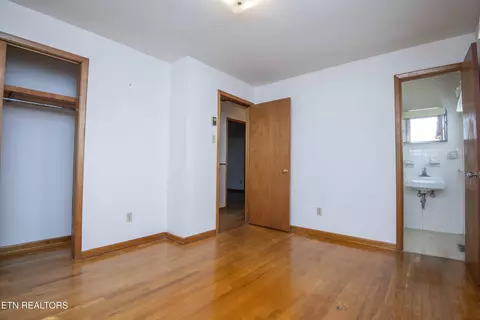 Bedroom - 7224 Ridgeview Rd, Corryton, TN 37721 photo 1 of 12