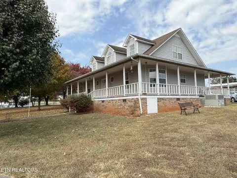 714 Seed Tick Rd, Philadelphia, TN 37846