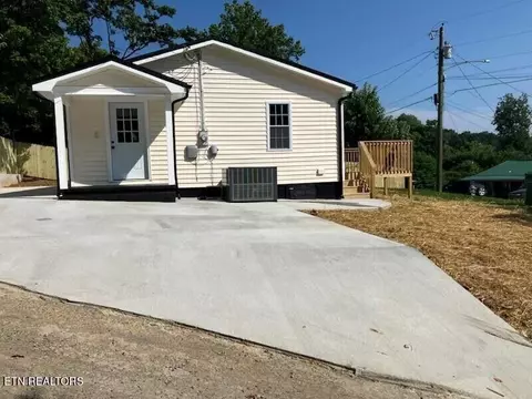 1486 Short St, Morristown, TN 37814
