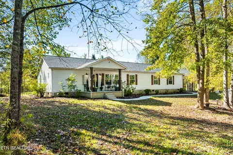 110 Beech Fork Ln, Wartburg, TN 37887