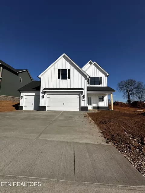11947 Signal View Rd, Knoxville, TN 37932