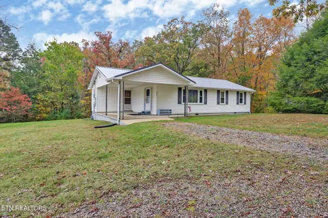 501 Hill Rd, Jamestown, TN 38556