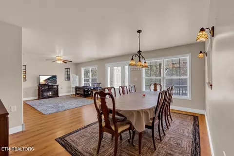 908 Riverchase Tr, Clarkrange, TN 38553 photo 10