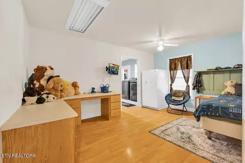 908 Riverchase Tr, Clarkrange, TN 38553 photo 19