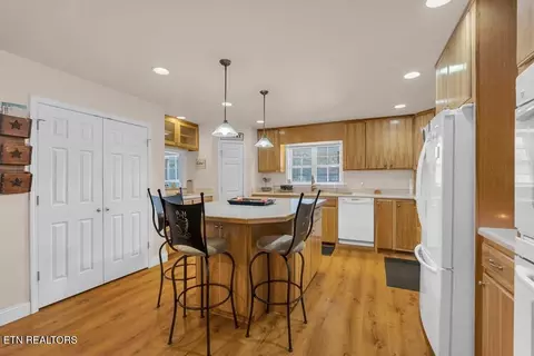 908 Riverchase Tr, Clarkrange, TN 38553 photo 12