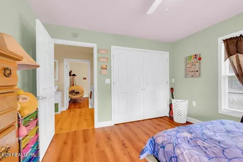 908 Riverchase Tr, Clarkrange, TN 38553 photo 16