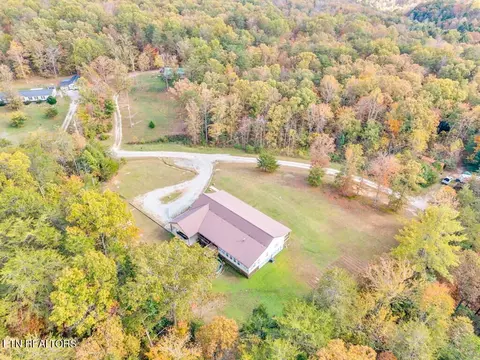 908 Riverchase Tr, Clarkrange, TN 38553 photo 41