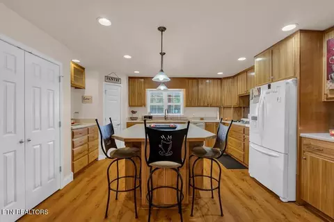 908 Riverchase Tr, Clarkrange, TN 38553 photo 11