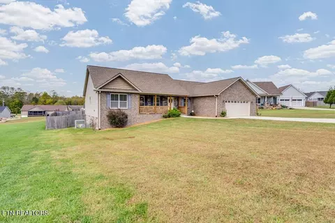 4808 Catherine Ct, Baxter, TN 38544 photo 2